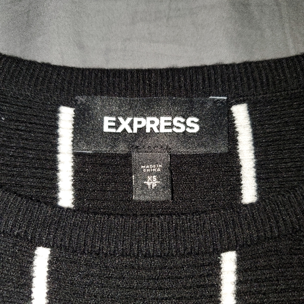 Express Stripe Batwing Bat Wing Sweater Black - Picture 3 of 4